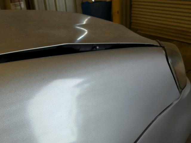 2G2WP552X71216406 - 2007 PONTIAC GRAND PRIX SILVER photo 10