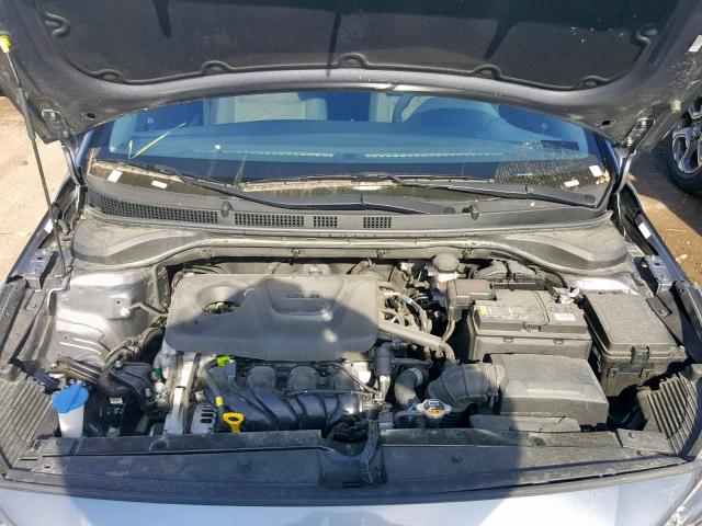 3KPC24A37JE018284 - 2018 HYUNDAI ACCENT SE GRAY photo 7