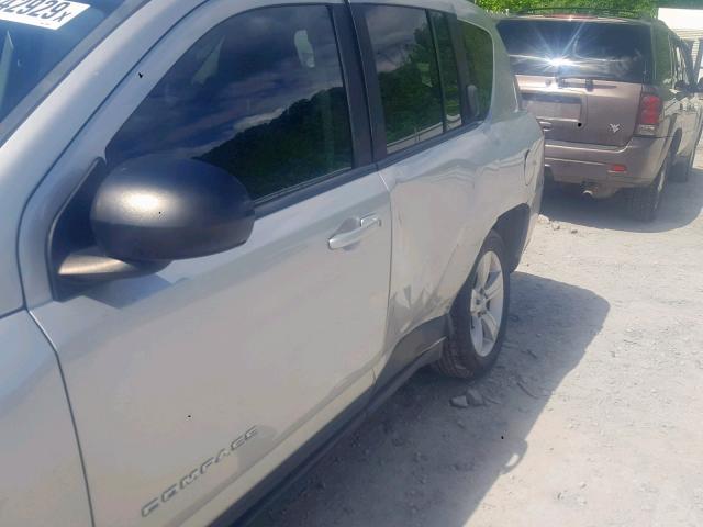 1C4NJDBB6DD192421 - 2013 JEEP COMPASS SP ვერცხლისფერი ფოტო 9