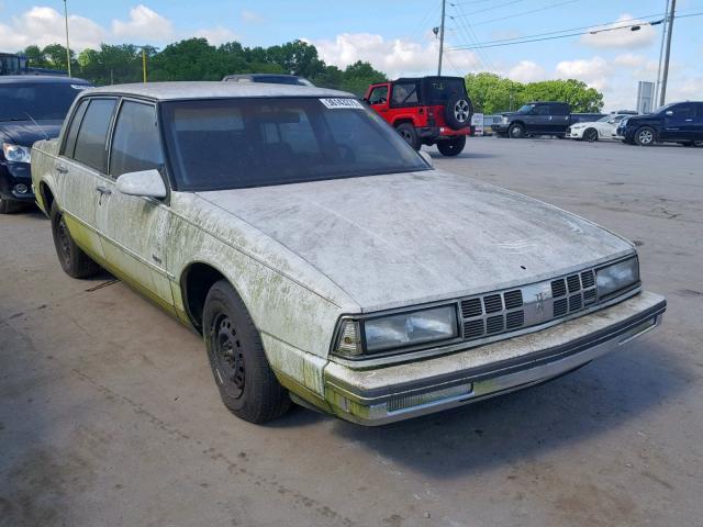 1G3CX54C6K4306836 - 1989 OLDSMOBILE 98 REGENCY WHITE photo 1