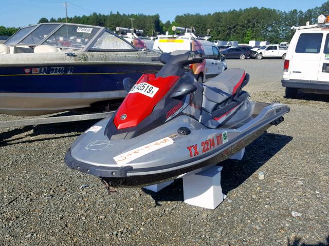 YAMA2184L617 - 2016 YAMAHA MARINE LOT SILVER photo 2