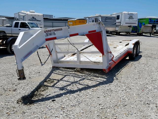 5LBCF202881012628 - 2008 LOAD TRAILER WHITE photo 2