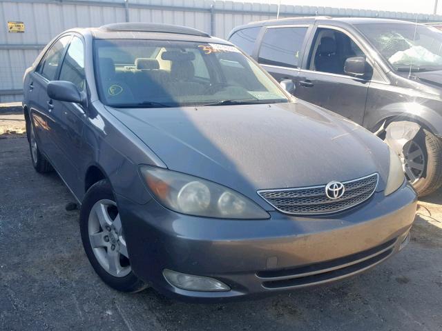 JTDBF32KX20005247 - 2002 TOYOTA CAMRY LE GRAY photo 1