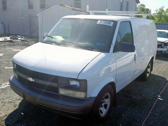 1GCDL19W51B107508 - 2001 CHEVROLET ASTRO WHITE photo 2