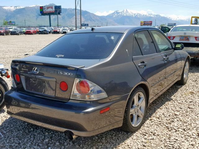 JTHBD192550098617 - 2005 LEXUS IS 300 GRAY photo 4