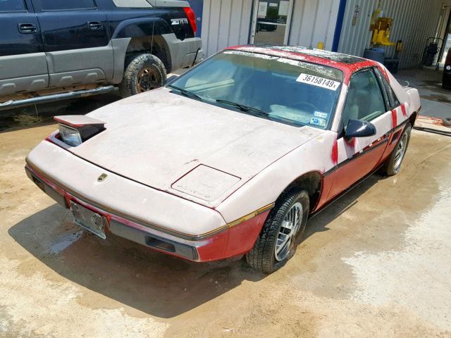 1G2AF37R4EP323883 - 1984 PONTIAC FIERO SE RED photo 2