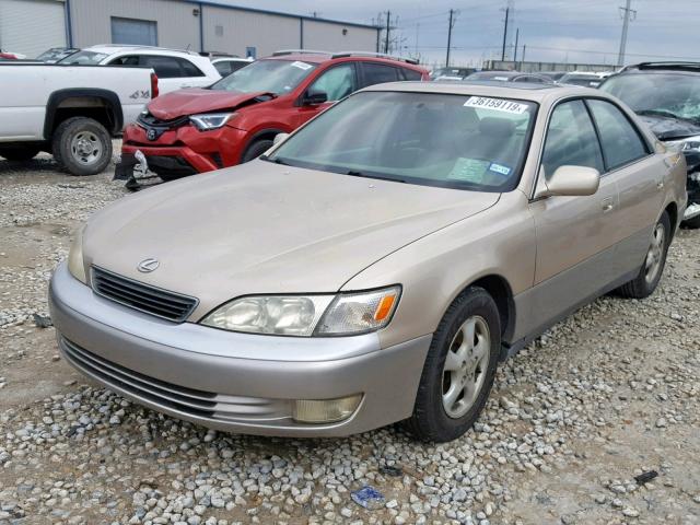 JT8BF28G0X0163065 - 1999 LEXUS ES 300 TAN photo 2