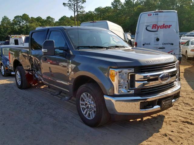 1FT7W2A60HED90270 - 2017 FORD F250 SUPER GRAY photo 1