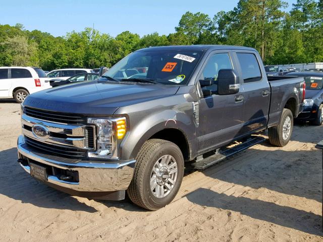 1FT7W2A60HED90270 - 2017 FORD F250 SUPER GRAY photo 2