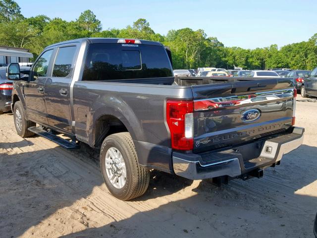 1FT7W2A60HED90270 - 2017 FORD F250 SUPER GRAY photo 3