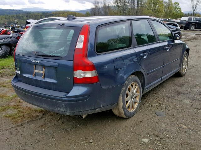 YV1MW682962161205 - 2006 VOLVO V50 T5 BLUE photo 4