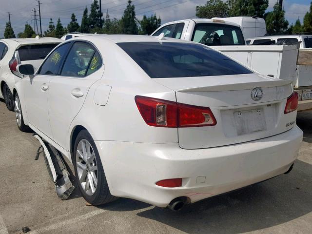 JTHBF5C20B5144198 - 2011 LEXUS IS 250 WHITE photo 3