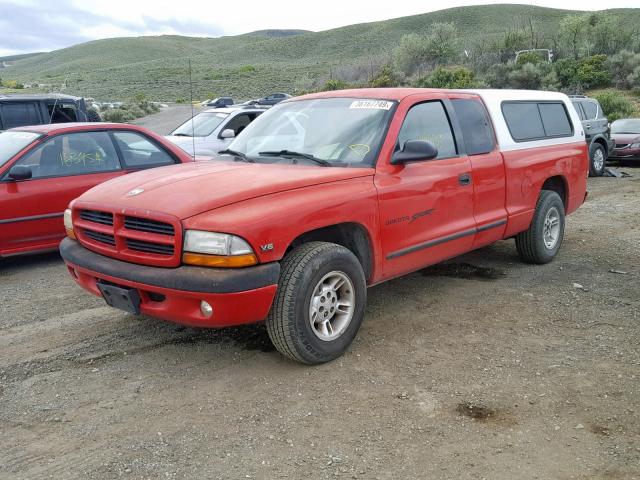 1B7GL22X0YS764717 - 2000 DODGE DAKOTA RED photo 2