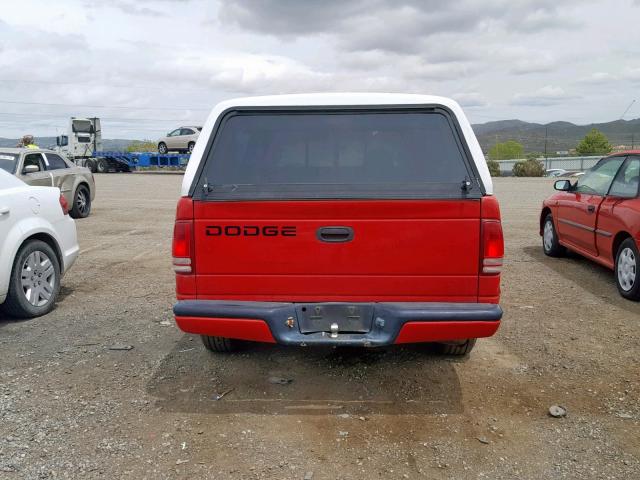 1B7GL22X0YS764717 - 2000 DODGE DAKOTA RED photo 6