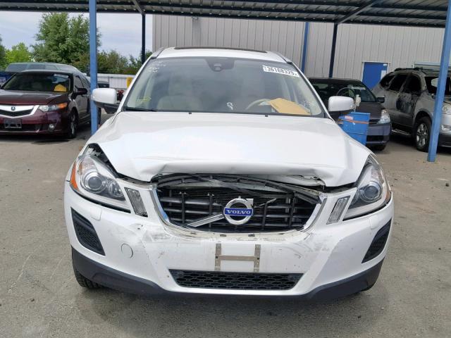 YV4940DL7D2372524 - 2013 VOLVO XC60 3.2 WHITE photo 7