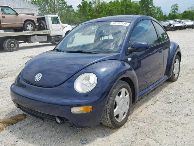 3VWCS21C11M409423 - 2001 VOLKSWAGEN NEW BEETLE أزرق صورة 2