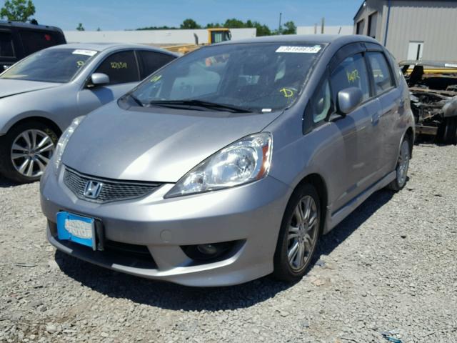 JHMGE8H45AC002072 - 2010 HONDA FIT SPORT GRAY photo 2