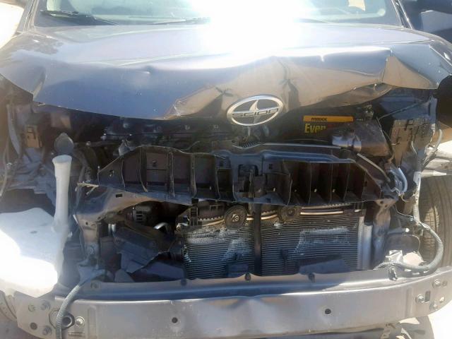 JTKKUPB49D1029463 - 2013 TOYOTA SCION XD GRAY photo 7