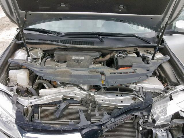 4T1BD1FK3GU197367 - 2016 TOYOTA CAMRY HYBR SILVER photo 7