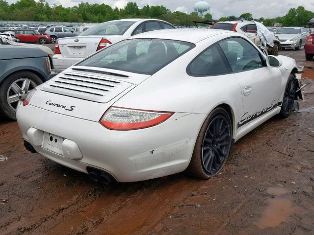 WP0AB29979S720859 - 2009 PORSCHE 911 CARRER WHITE photo 4