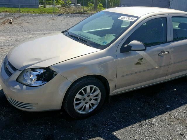 1G1AT58H797217691 - 2009 CHEVROLET COBALT LT TAN photo 9