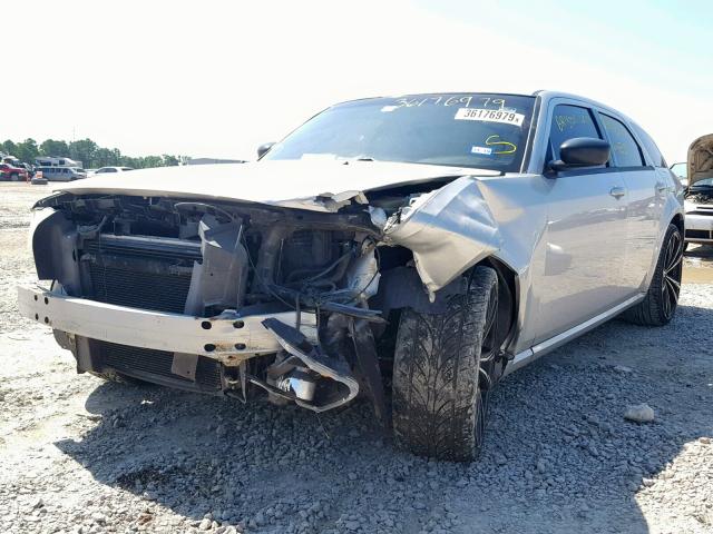 2D4FV47T28H111470 - 2008 DODGE MAGNUM SILVER photo 2