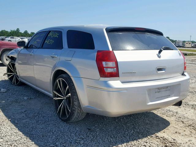 2D4FV47T28H111470 - 2008 DODGE MAGNUM SILVER photo 3