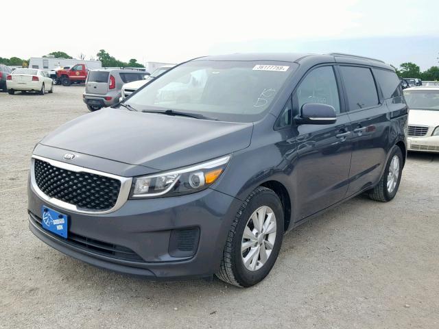 KNDMB5C10F6057804 - 2015 KIA SEDONA LX GRAY photo 2