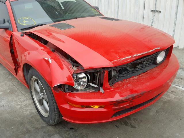 1ZVHT85H855248933 - 2005 FORD MUSTANG GT RED photo 9