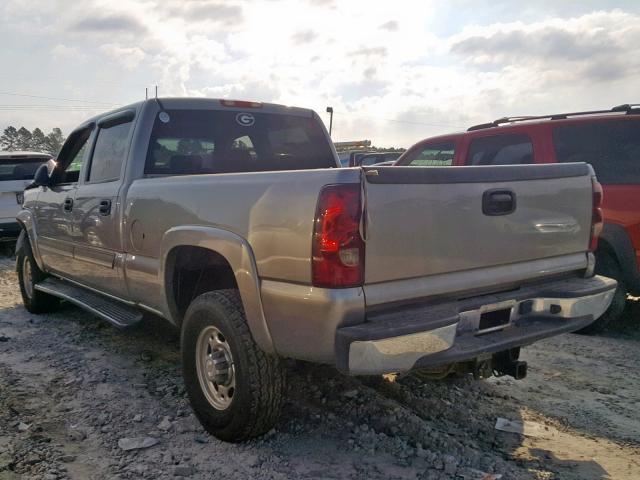 1GCHC23U43F102813 - 2003 CHEVROLET SILVERADO GOLD photo 3