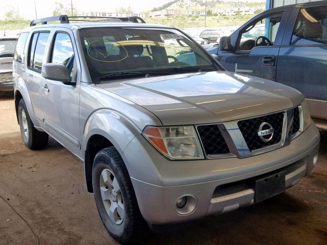 5N1AR18W56C660868 - 2006 NISSAN PATHFINDER SILVER photo 1