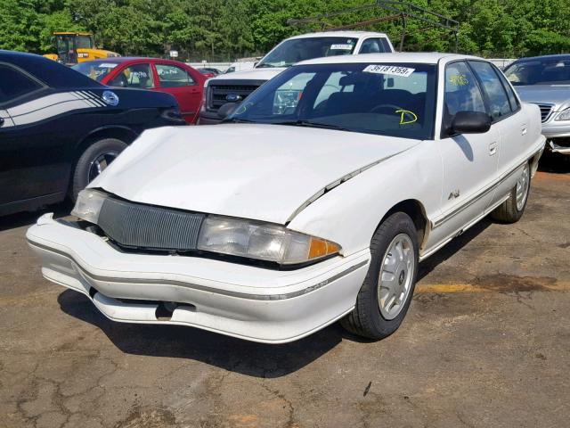 1G4NV55M0RC256193 - 1994 BUICK SKYLARK CU WHITE photo 2