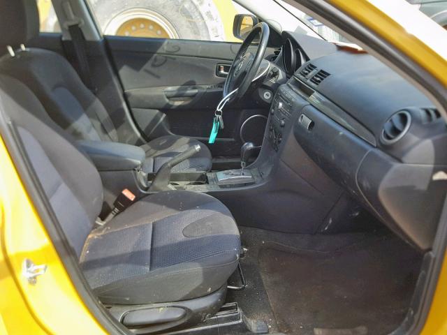 JM1BK123941196729 - 2004 MAZDA 3 S YELLOW photo 5