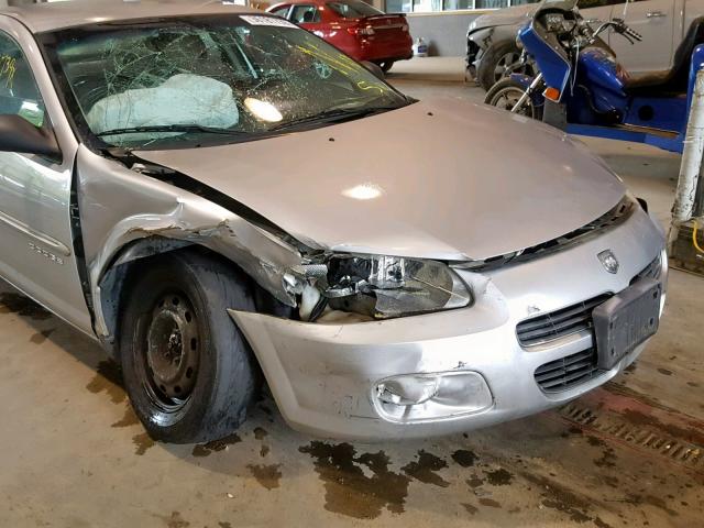 1B3EJ46X71N588404 - 2001 DODGE STRATUS SE SILVER photo 9