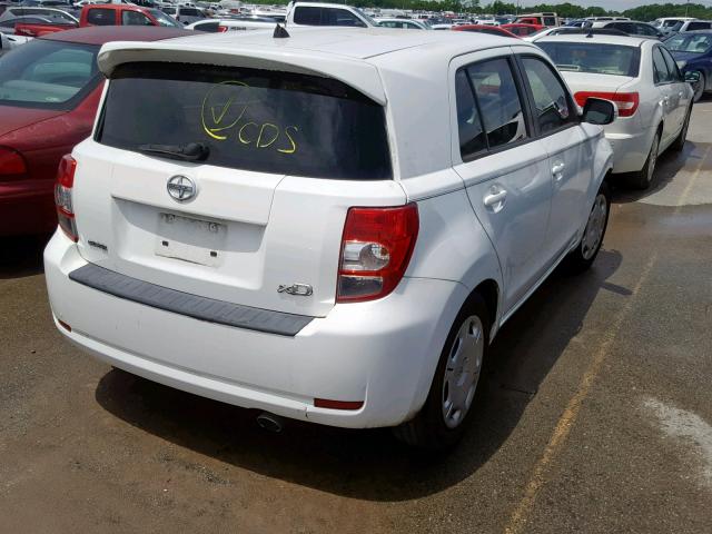 JTKKUPB49D1032489 - 2013 TOYOTA SCION XD WHITE photo 4