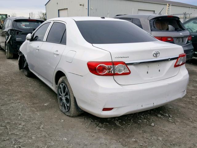 2T1BU4EE8DC088171 - 2013 TOYOTA COROLLA BA WHITE photo 3