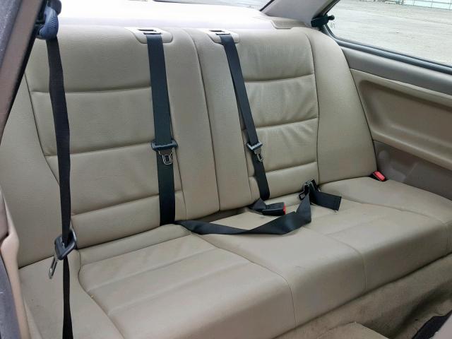 WBABE6316PJC12293 - 1993 BMW 318 IS AUT RED photo 6