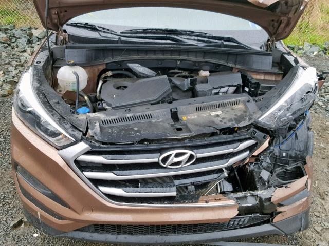 KM8J3CA44HU302602 - 2017 HYUNDAI TUCSON LIM BROWN photo 7