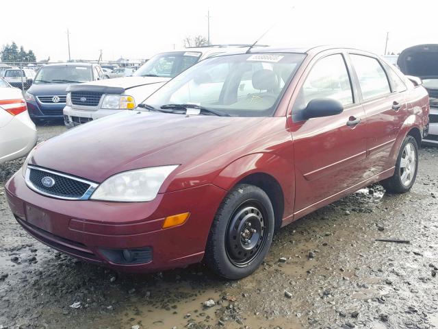 1FAHP34NX6W126870 - 2006 FORD FOCUS ZX4 BURGUNDY photo 2