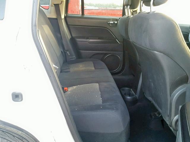 1J4NT1FA3BD246579 - 2011 JEEP COMPASS SP 白色 照片 6