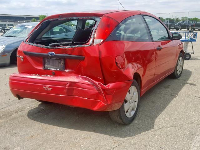 1FAFP31N67W255931 - 2007 FORD FOCUS ZX3 RED photo 4