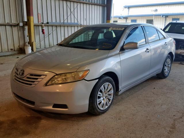 4T1BK46K07U010531 - 2007 TOYOTA CAMRY NEW SILVER photo 2