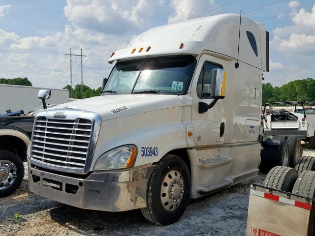 1FUJGLDV5DSBT0644 - 2013 FREIGHTLINER CASCADIA 1 WHITE photo 2