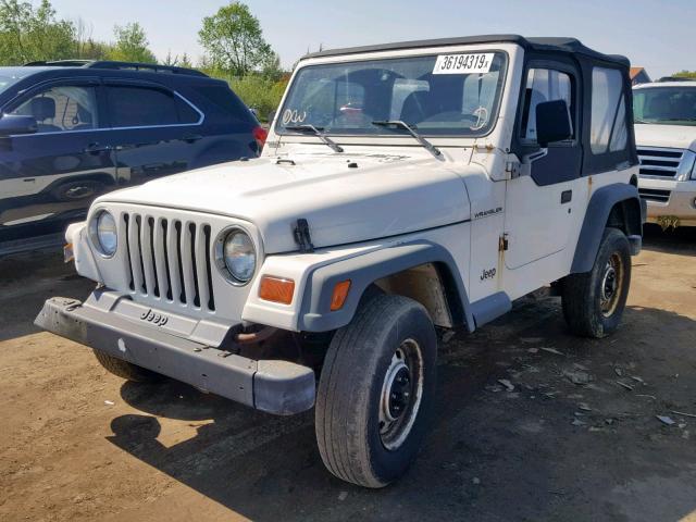 1J4FY29P5VP409747 - 1997 JEEP WRANGLER / WHITE photo 2