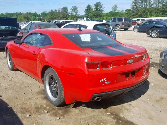 2G1FE1ED4B9204749 - 2011 CHEVROLET CAMARO LS RED photo 3