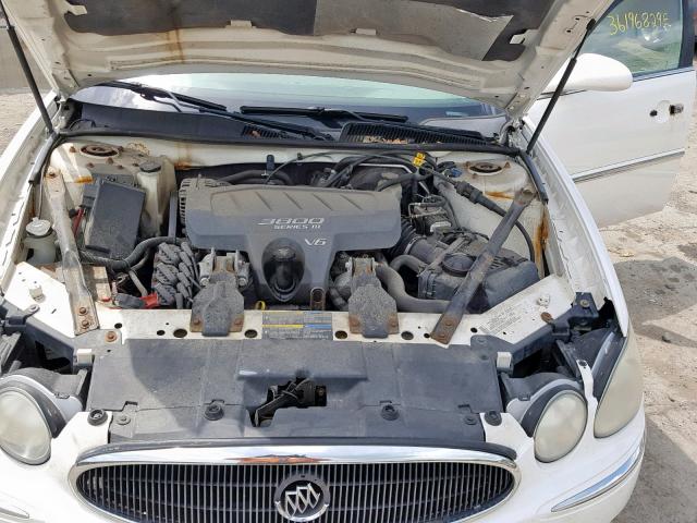 2G4WD532751324420 - 2005 BUICK LACROSSE C WHITE photo 7