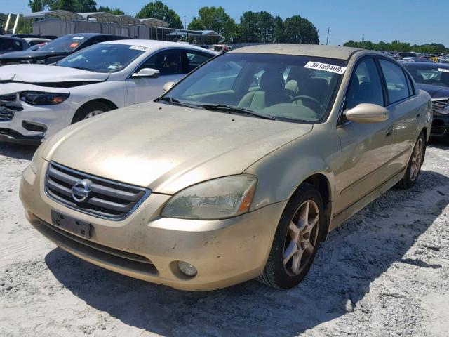 1N4BL11D52C218370 - 2002 NISSAN ALTIMA SE GOLD photo 2