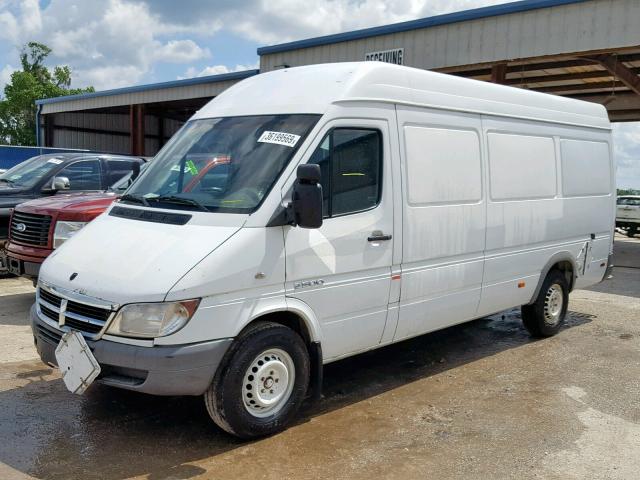 WD0PD744465965942 - 2006 DODGE SPRINTER 2 WHITE photo 2