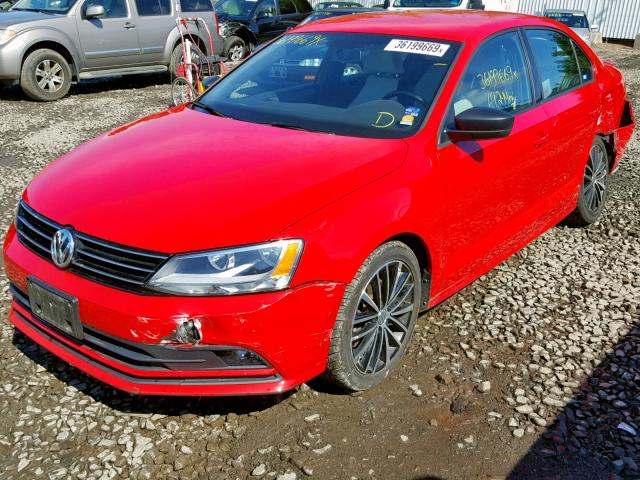 3VWB17AJ3GM303459 - 2016 VOLKSWAGEN JETTA SPOR RED photo 2