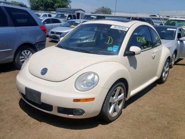 3VWSG31C17M512241 - 2007 VOLKSWAGEN NEW BEETLE Bej foto 2